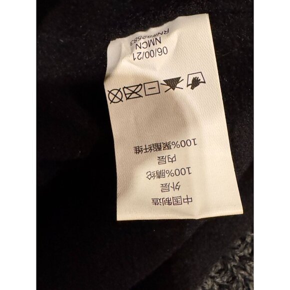 Turtle Fur Gray & Black Striped Acrylic & Polyester Beanie Unisex One Size - Picture 6 of 6